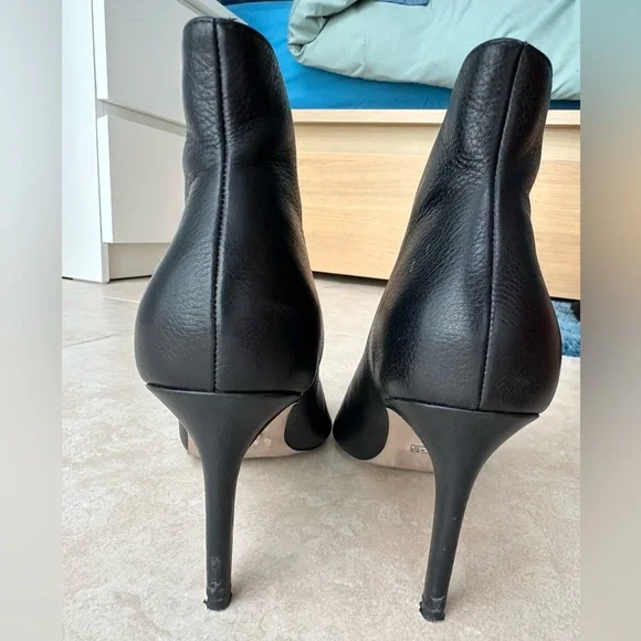 Topshop - Vamp Faux Leather Heels - Picture 5 of 7